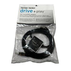 New Harmon Kardon Drive + Play DP 1US + FM transmitter adaptor NEW
